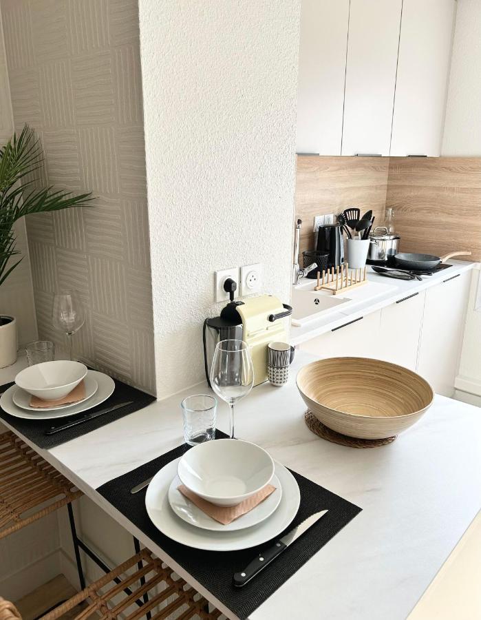 Modern 1 Bdr + Balcony + Free Parking + Ac + Pool Apartment Л'Ил-д'Або Екстериор снимка
